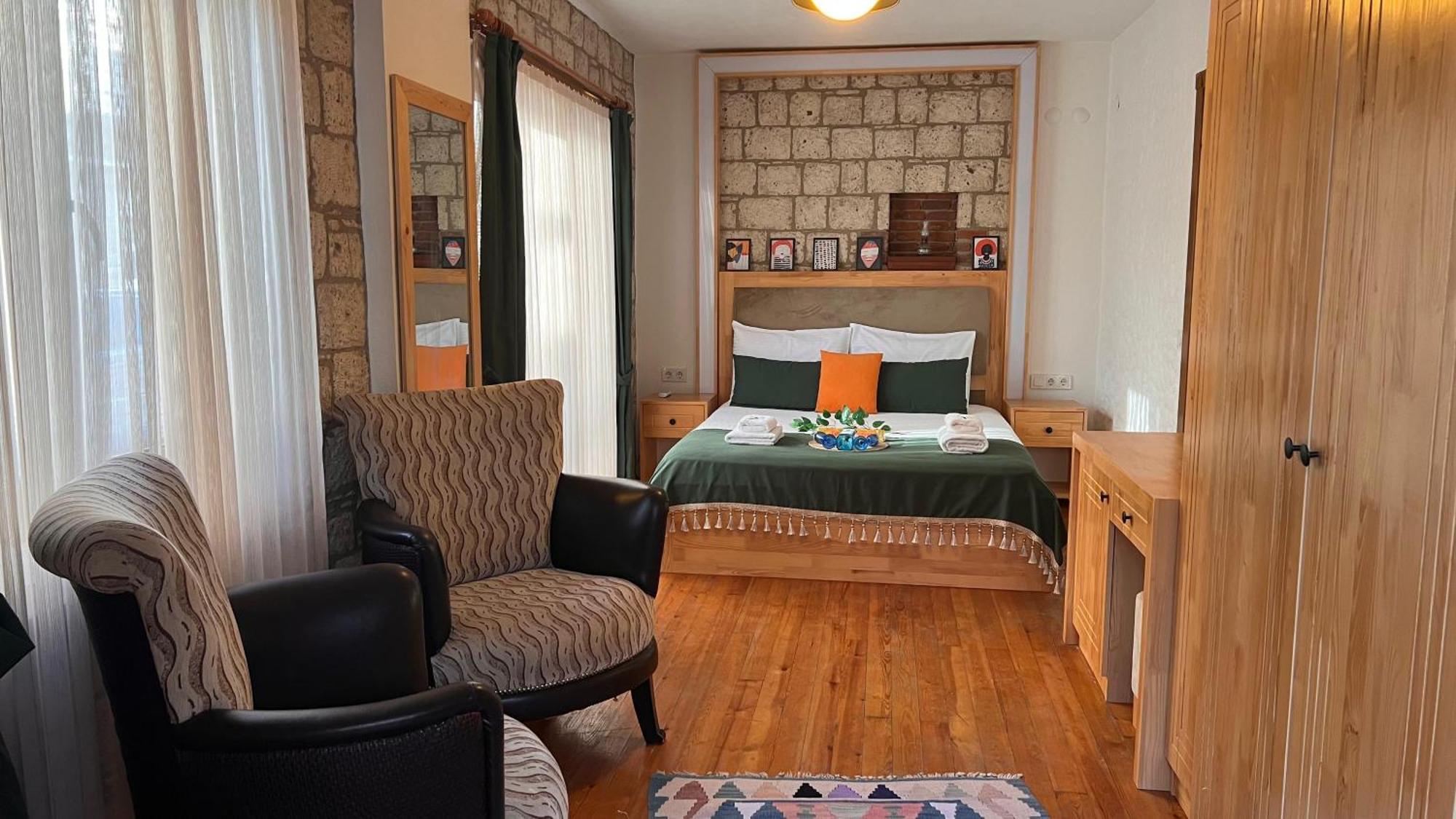 Elin Otel Alacati Кешме Экстерьер фото