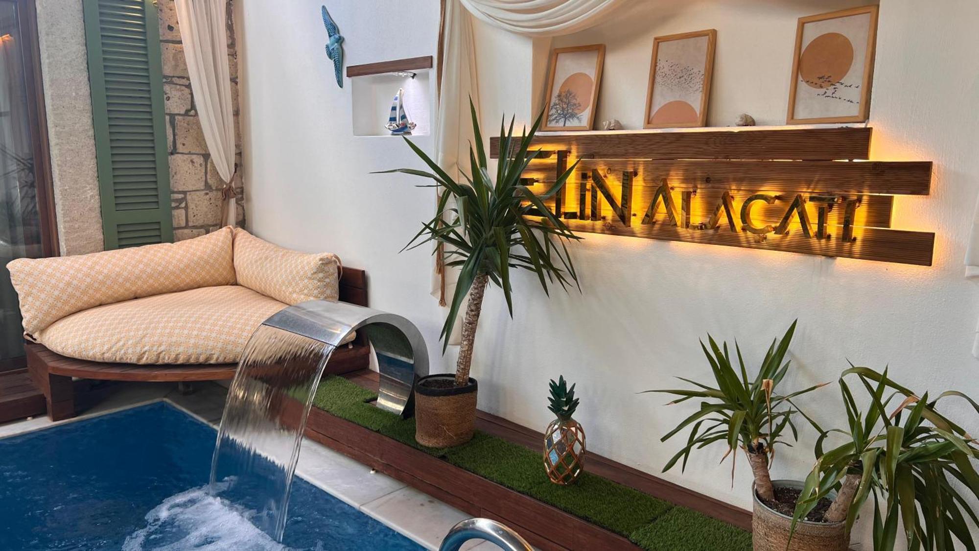 Elin Otel Alacati Кешме Экстерьер фото