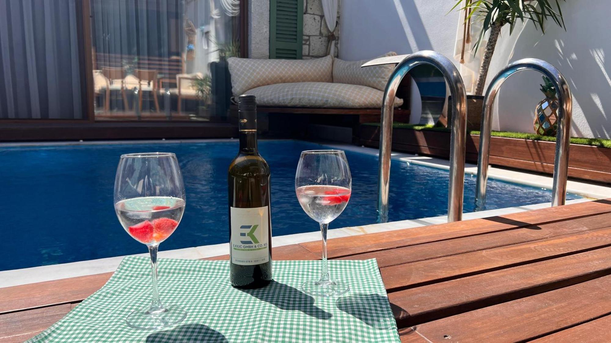 Elin Otel Alacati Кешме Экстерьер фото