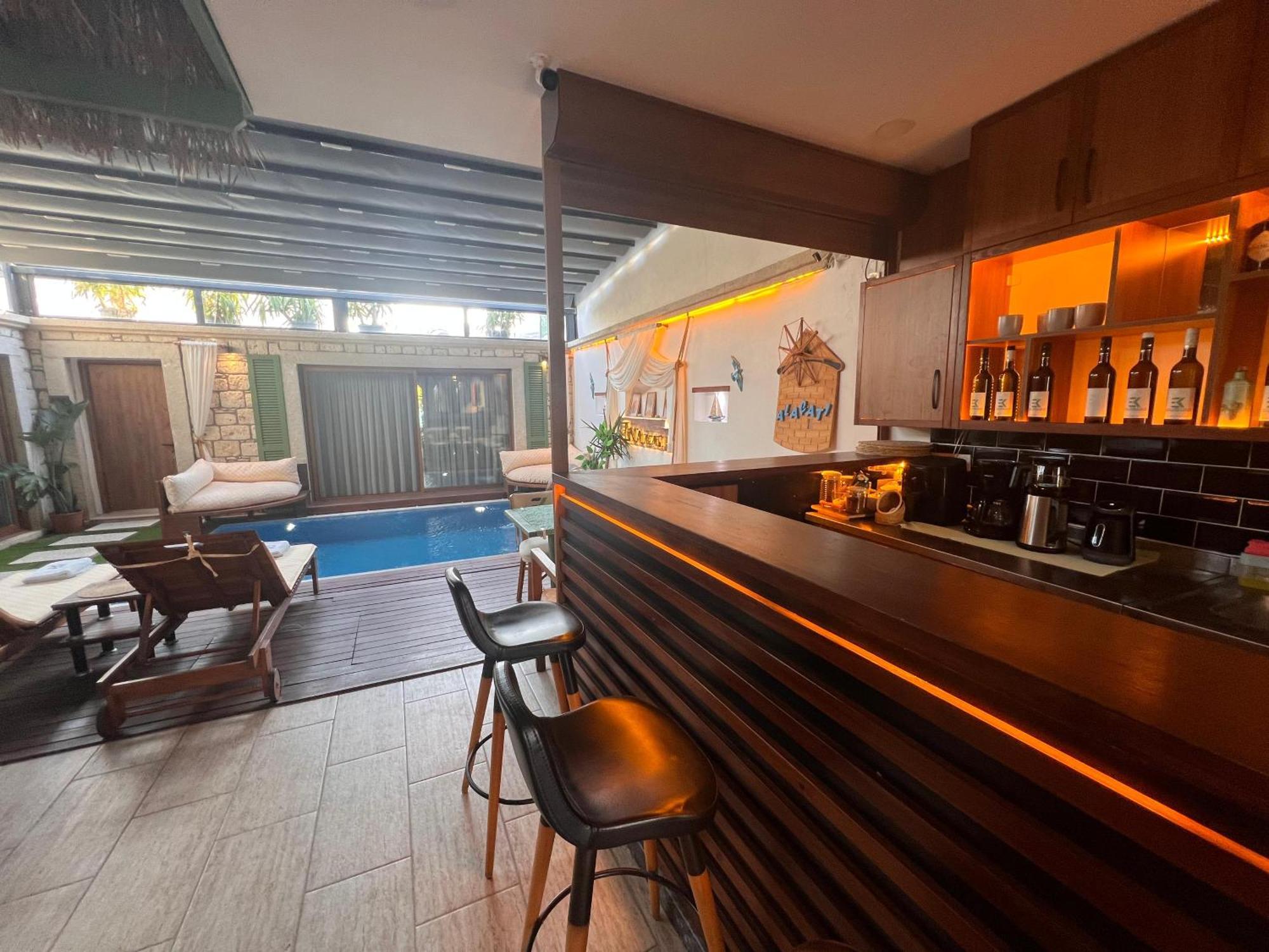 Elin Otel Alacati Кешме Экстерьер фото
